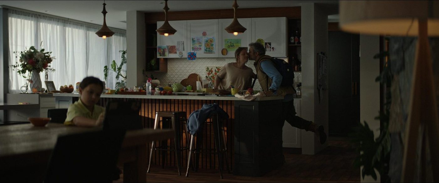 Episode #424: kitchen scene with layered light